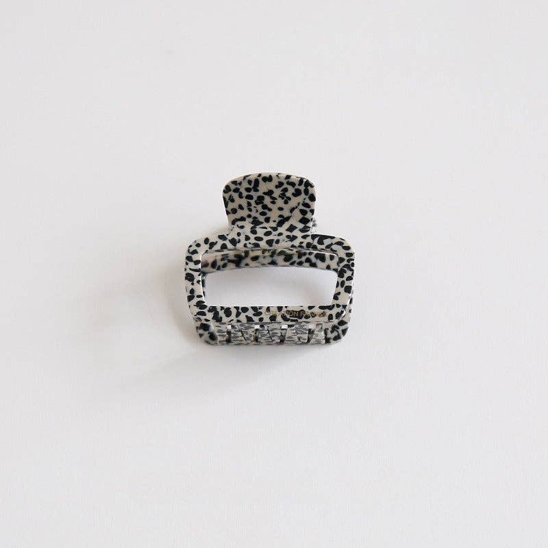 Dipped Shop - Vente Pince à cheveux – femme - Pince à cheveux carrée en acétate minimaliste de taille moyenne DP25B9620