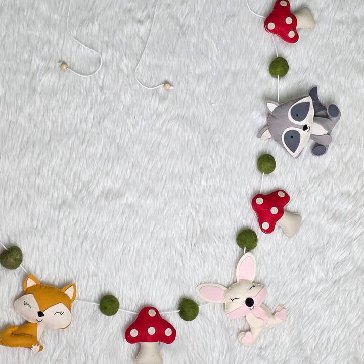 Ash and Vi - Wholesale Bunting/garland - Woodsy Wonders Bunting/Garland 2