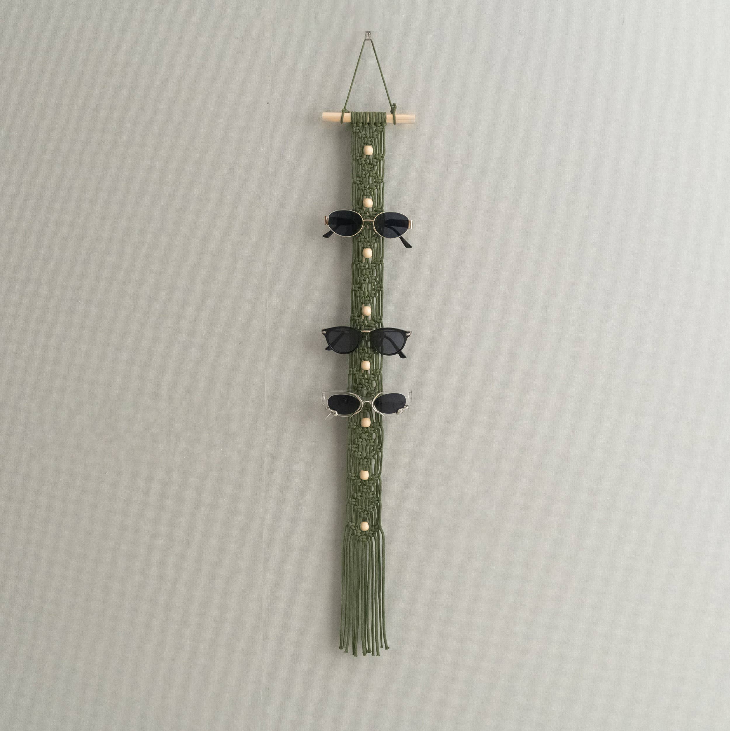 HeartCrafted - Wholesale Sunglasses/Eyeglasses Strap - Unisex - Macrame Sunglasses Holder Wall Hanging I9617