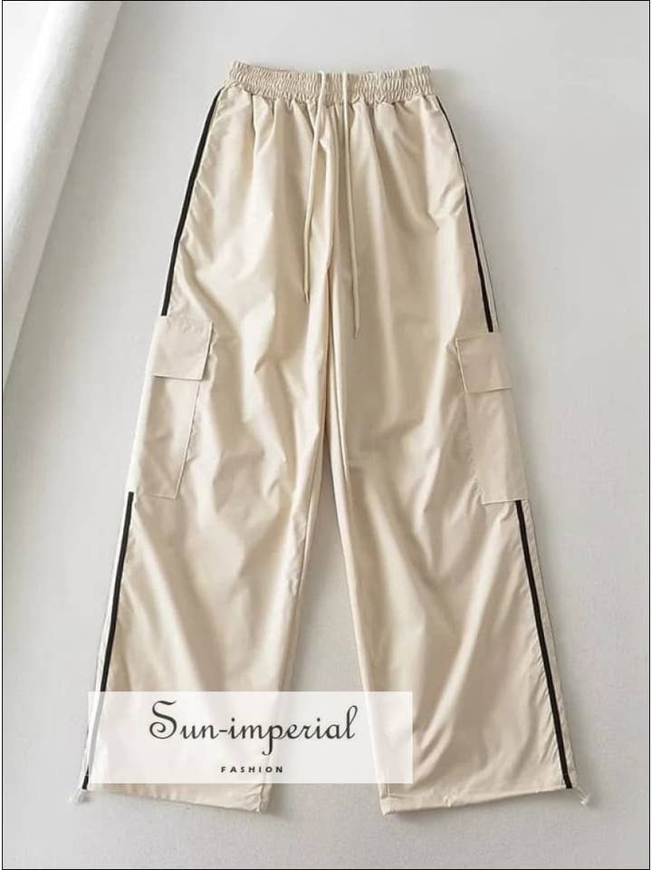 Sun Imperial - Wholesale Tracksuit - Women's - Women Striped Training Tracksuit Set With Double Zip Jacket11