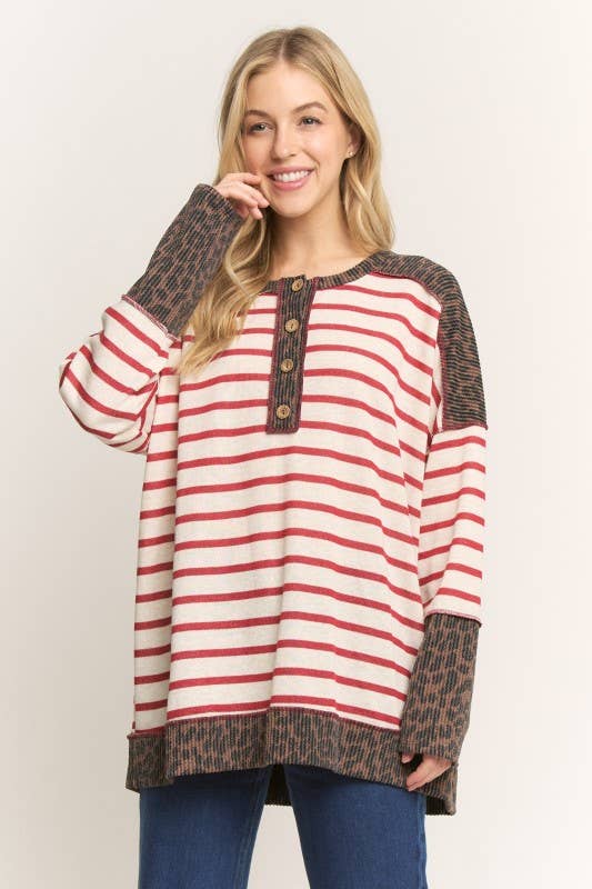 HEIMISH - Wholesale Tunic - Women's - ET7986-11 LONG SLEEVE ROUND NECK STRIPE AND ANIMAL PRINT TOP1
