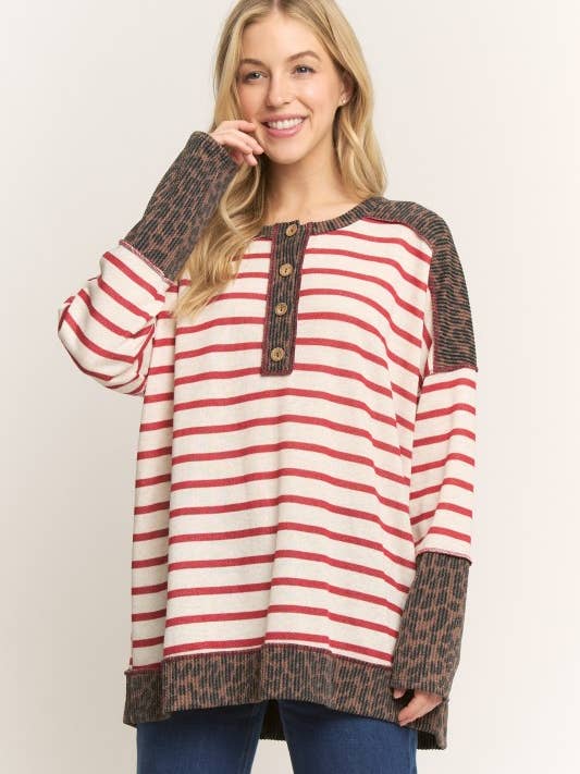 HEIMISH - Wholesale Tunic - Women's - ET7986-11 LONG SLEEVE ROUND NECK STRIPE AND ANIMAL PRINT TOP1
