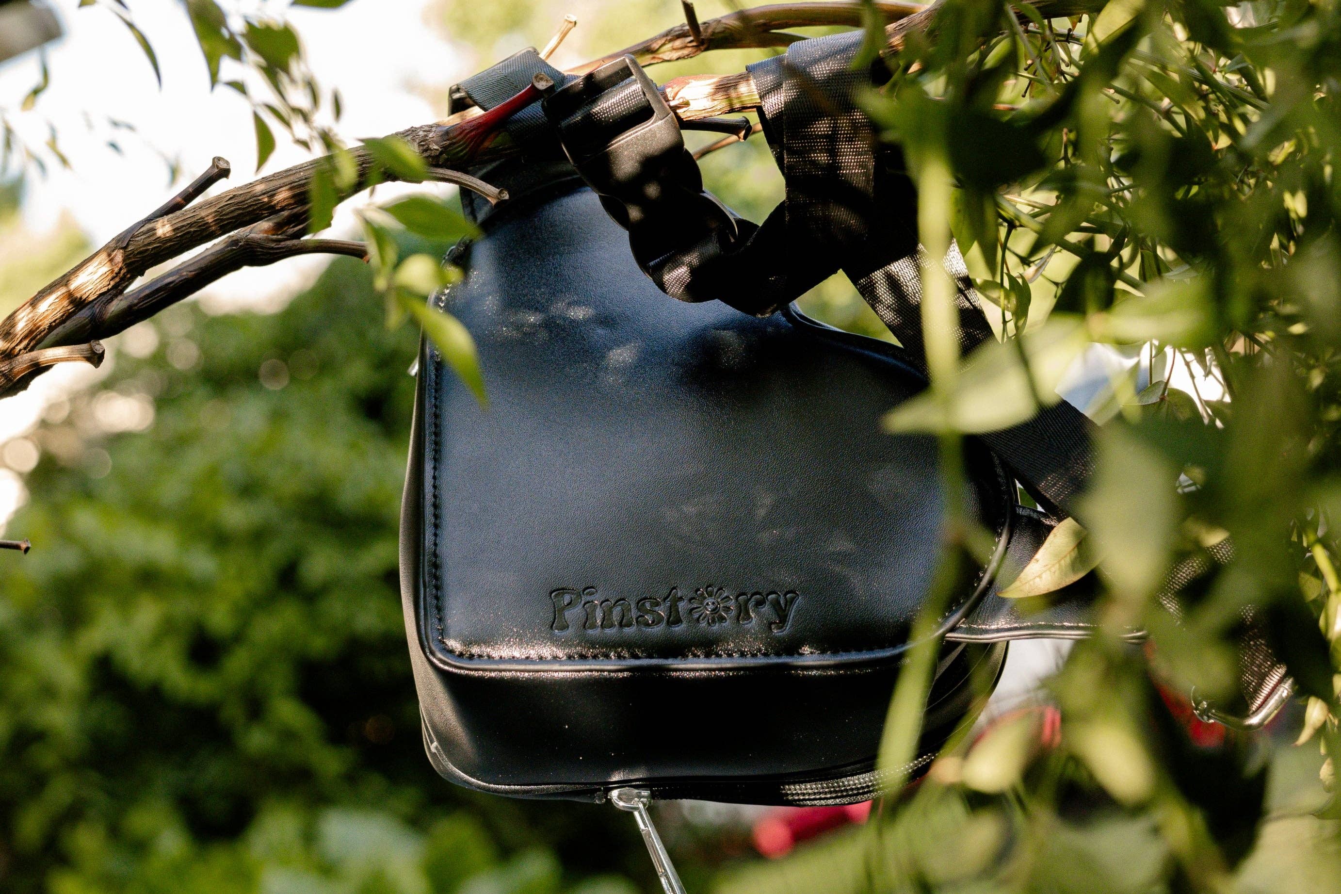 Pinstory - Wholesale Belt Bag - Women's -  The Original Heart ITA Fanny Pack 3