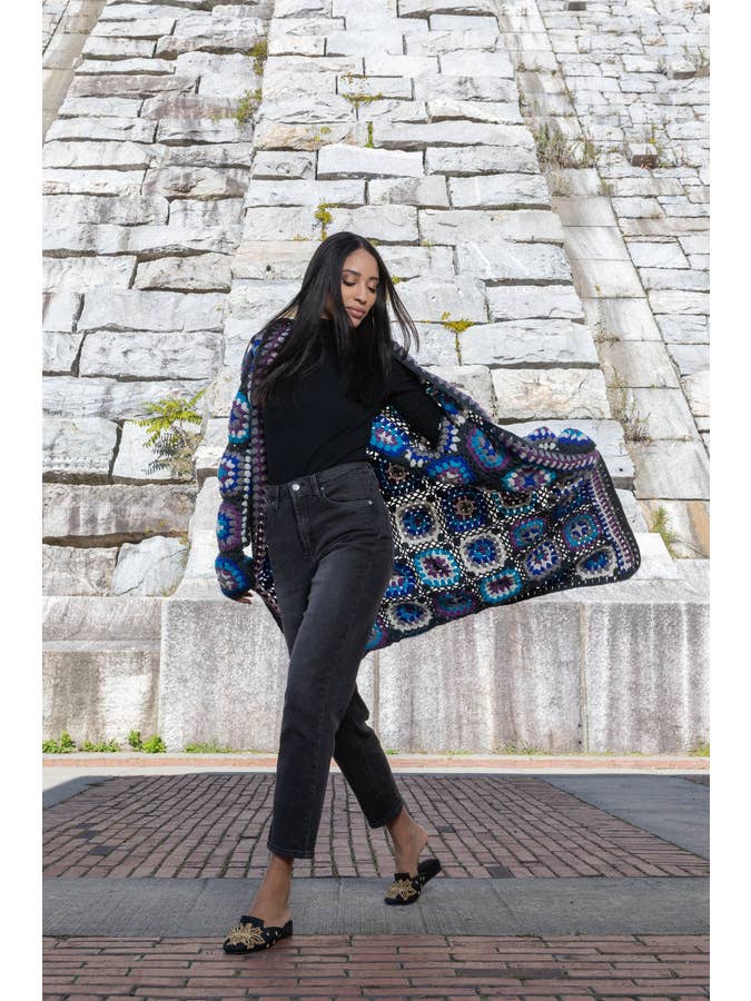SAACHI – wholesale Kimono - Dam – Virkad kimono med huva i ull lång