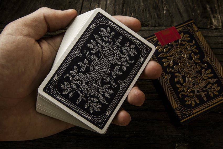theory11 - Wholesale Playing Cards - Monarchs7
