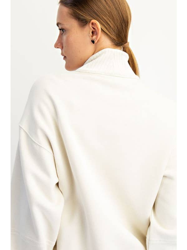 Sunday Morning - Wholesale Jacket - Women's - J383137-Oversized Fleeced Terry Hoodie3