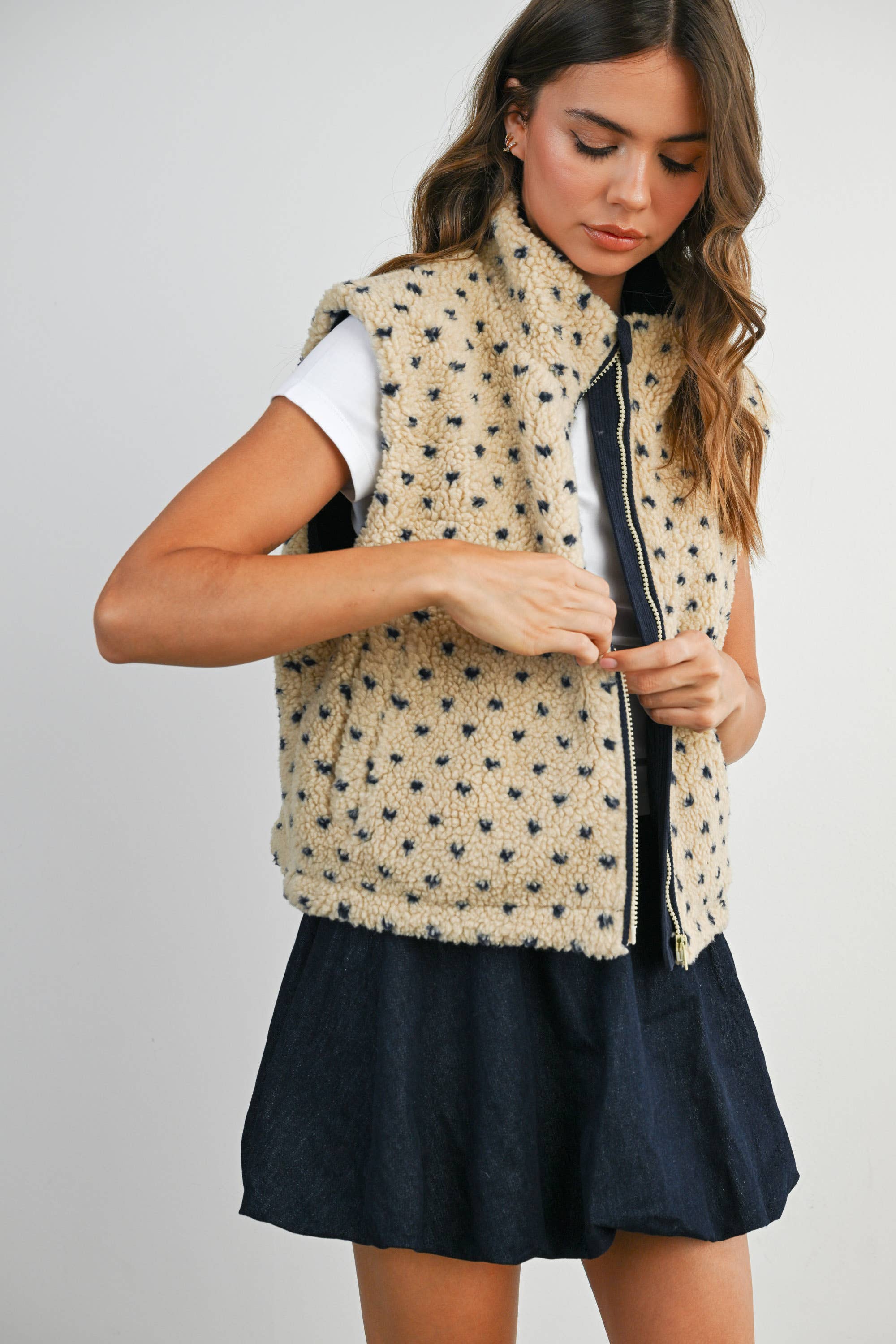 BUTTERMELON - Wholesale Jacket - Women's - Floral Fleece Sleeveless Vest - BMJ78496