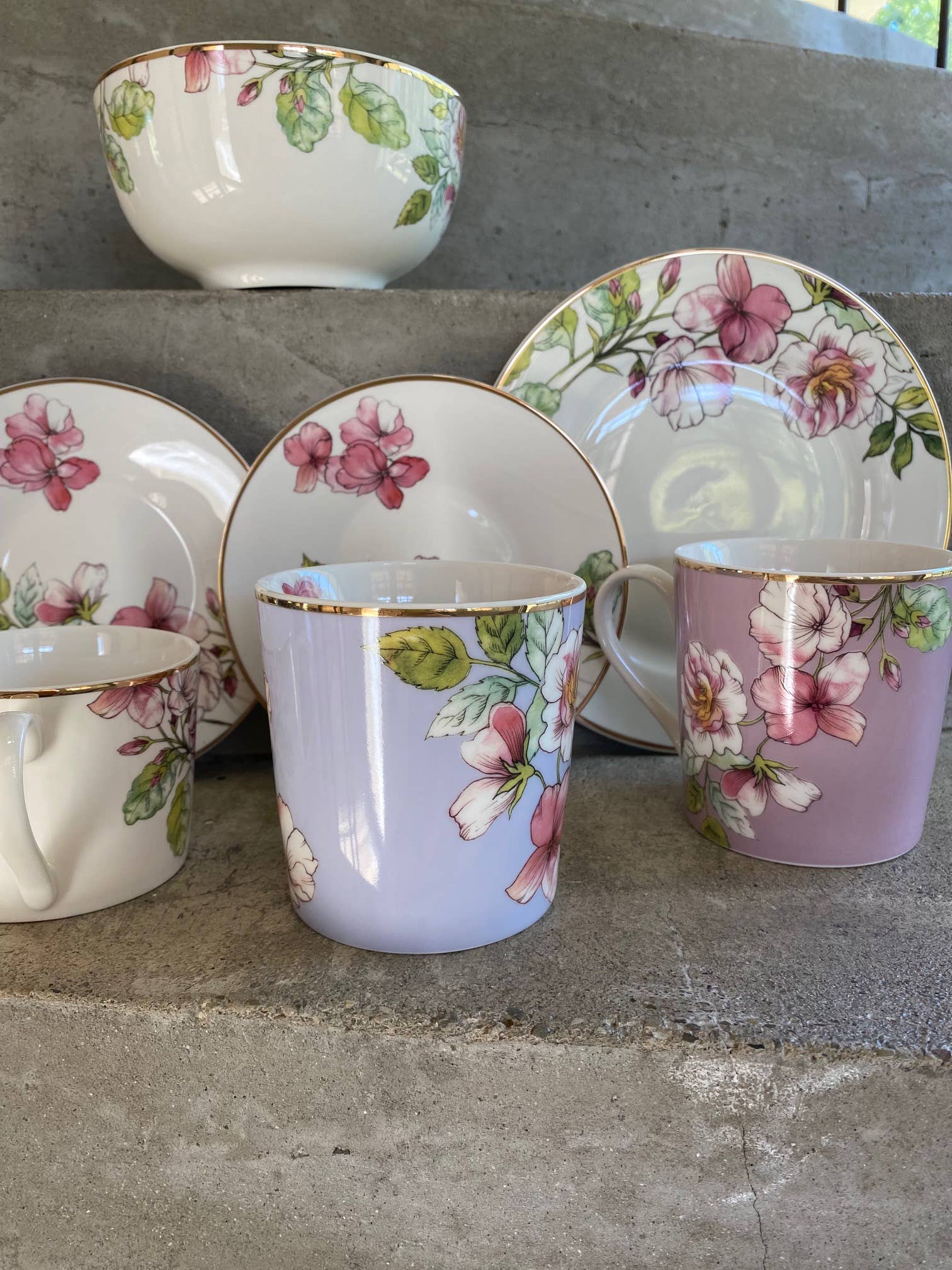 Luxe Lodge - Wholesale Decorative Plate/Dish/Bowl - Gold border bowl3