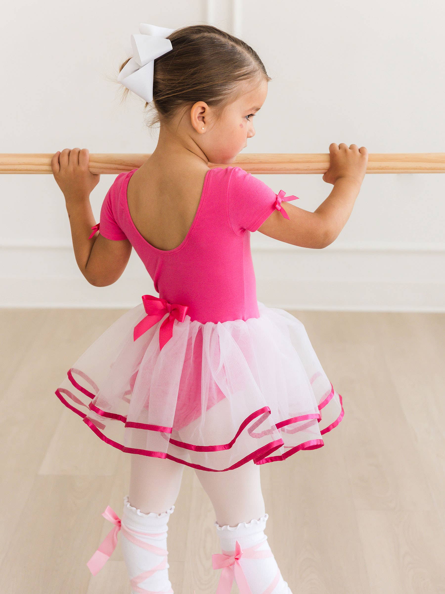 Rosa Flickor Het Rosa Signatur Tutu Balett Dansdräkt för wholesale på Faire6