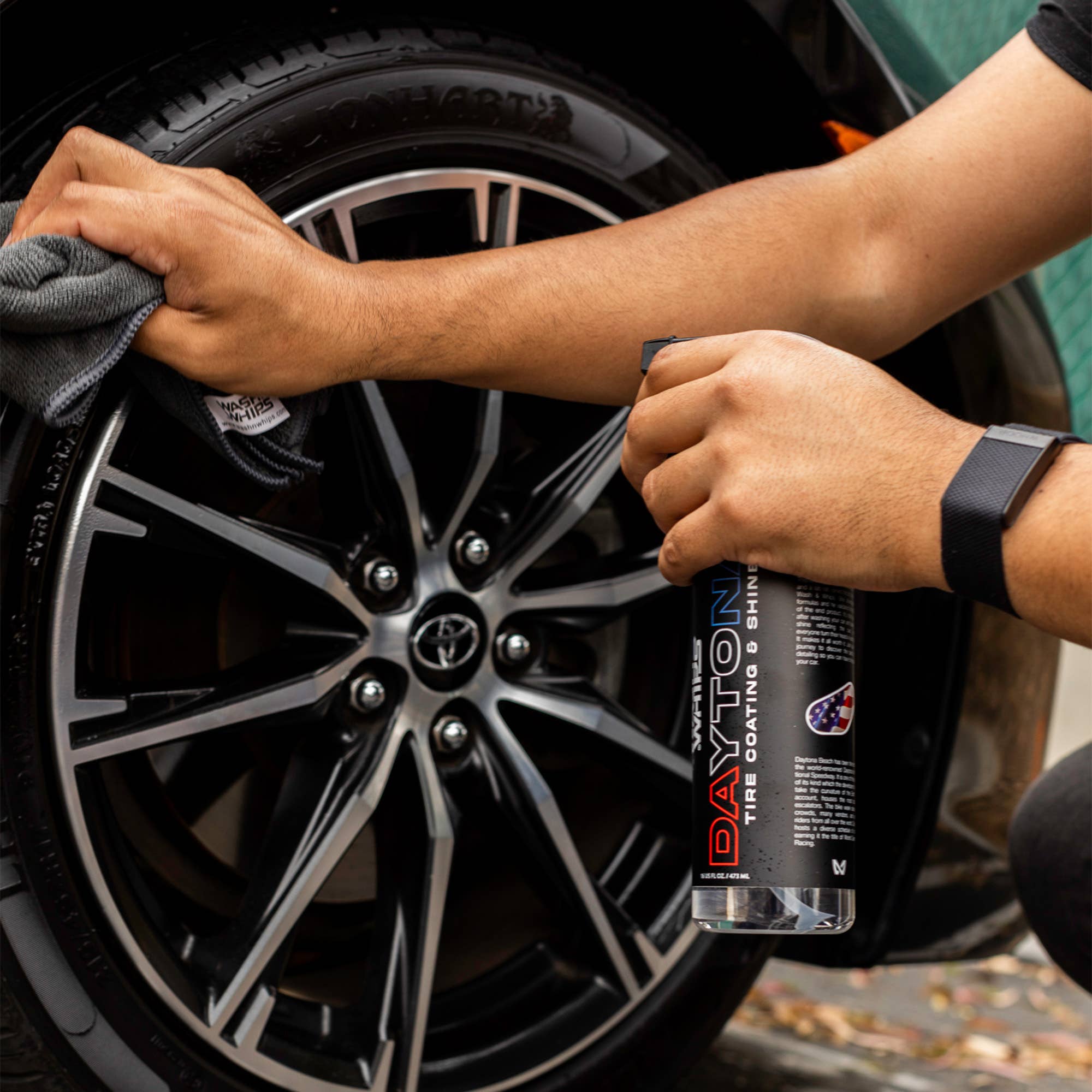 Wash & Whips - Wholesale Automotive Cleaning Products - WASH&WHIPS Quick Automotive Car Detailing Pro Kit - 16 pcs2