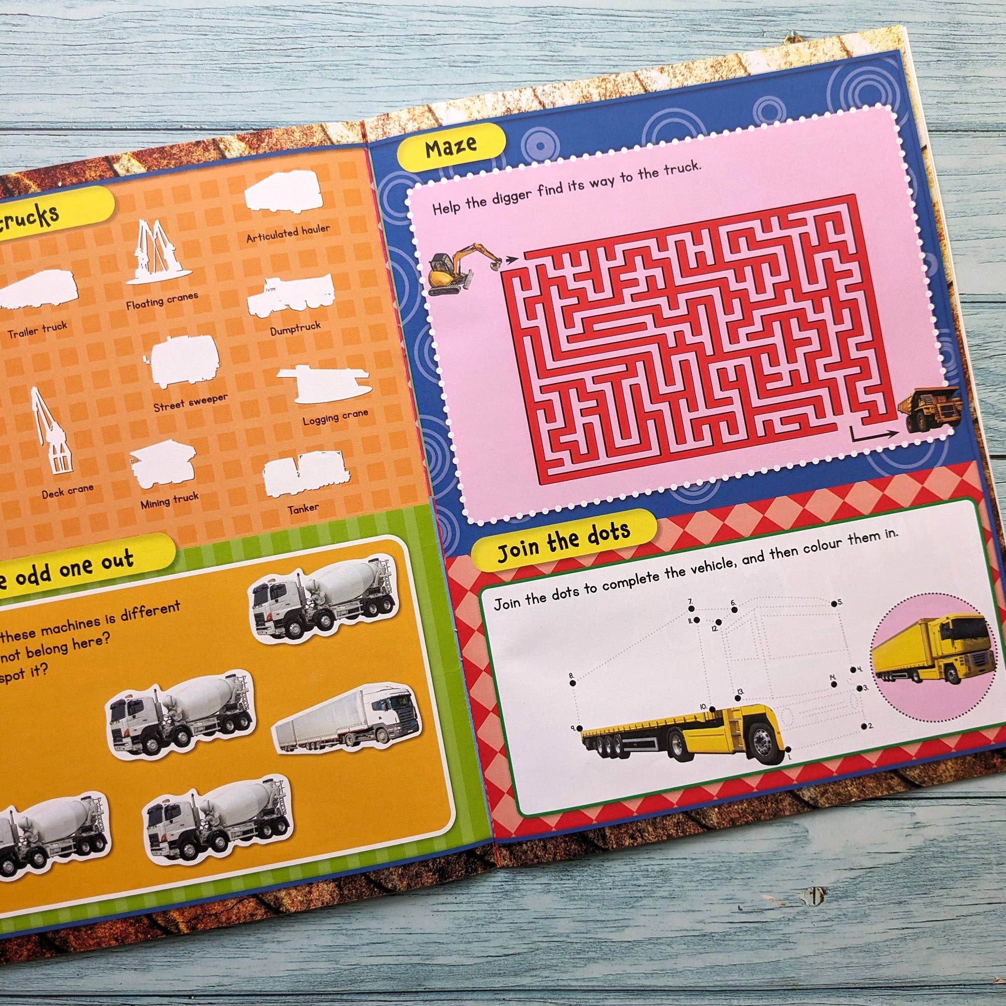 Robert Frederick Ltd – wholesale Sticker – Child & baby – My Book Of 100 Stickers - Vehicles5