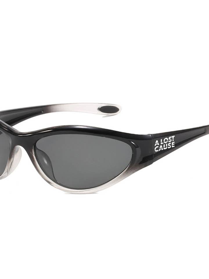 Y2K Schwarz/Klare Sonnenbrille für den Großhandel von A Lost Cause