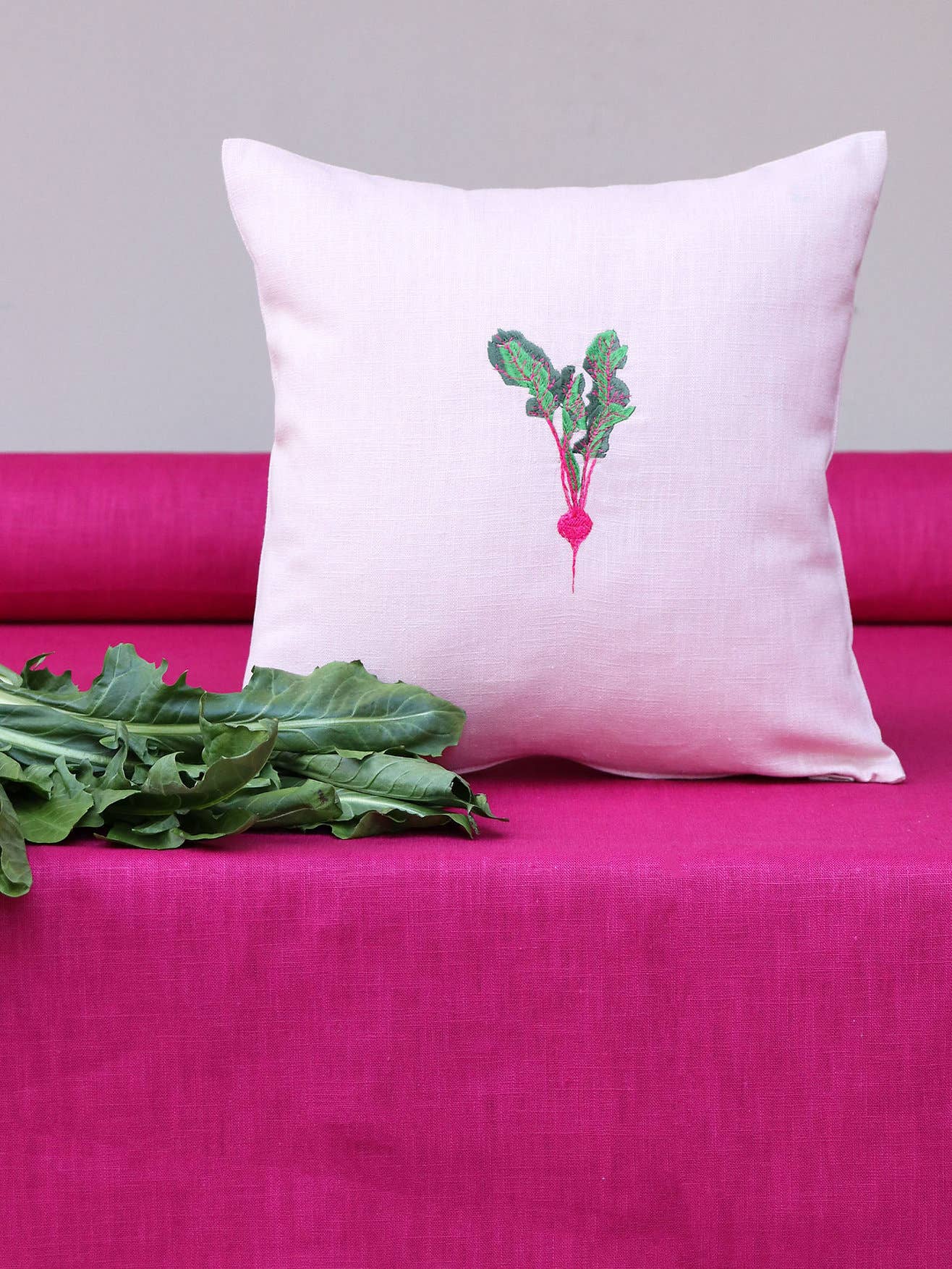 Giardino Segreto - Wholesale Throw/Decorative Pillow - Pure linen cushion VERDURA4