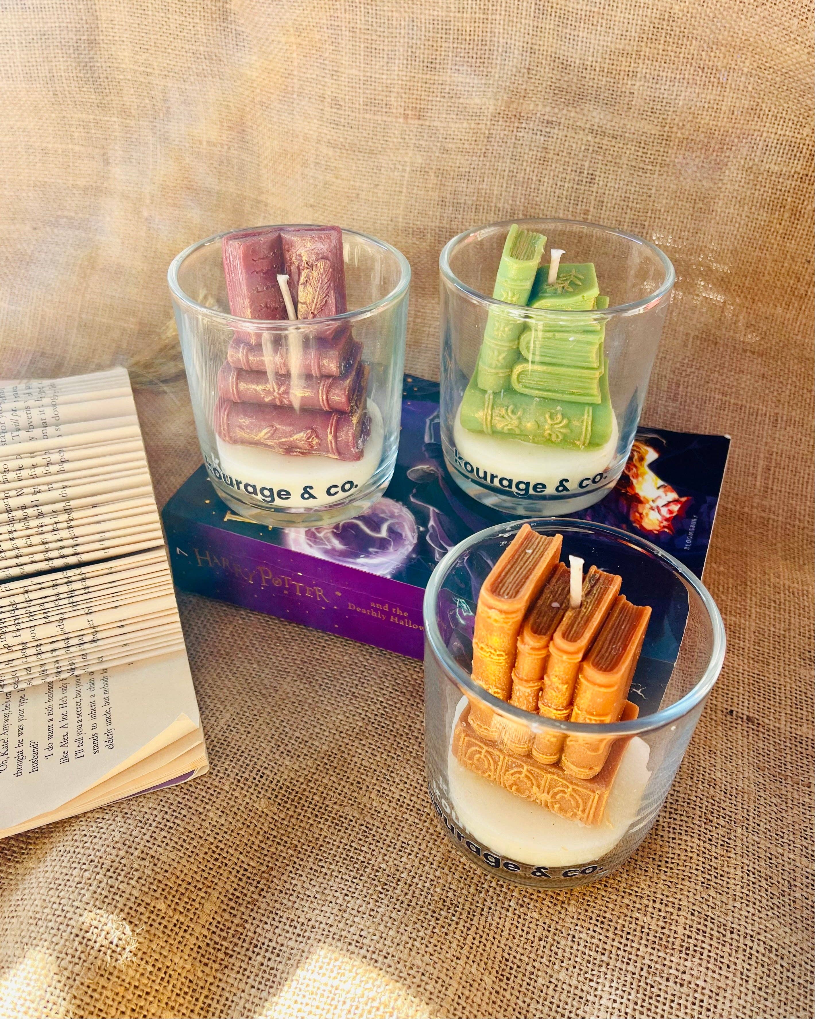 Kourage & co - Wholesale Novelty candle - Tales in Wax – Book Lover Candle5