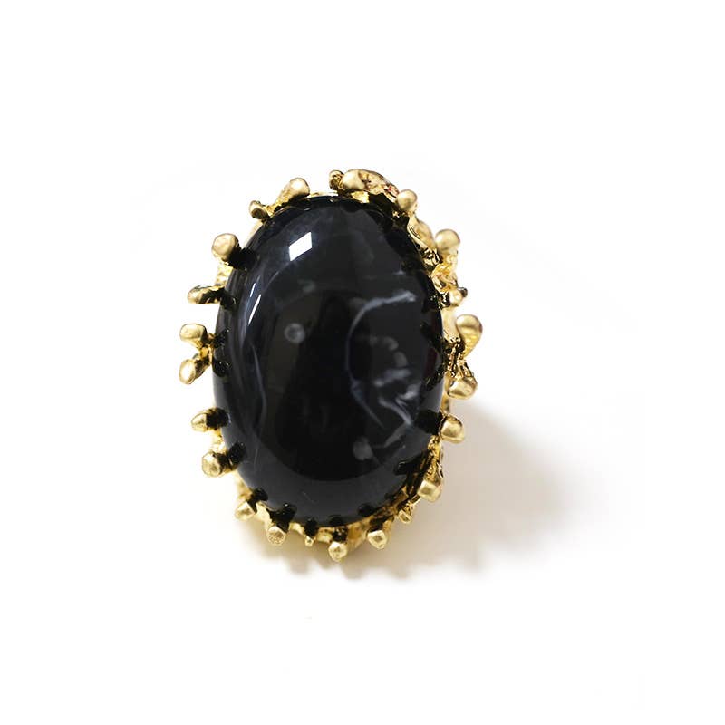 AMORINO SRL – wholesale Single stone/solitaire ring – LARGE ELASTIC CORAL RING WITH RESIN STONE2