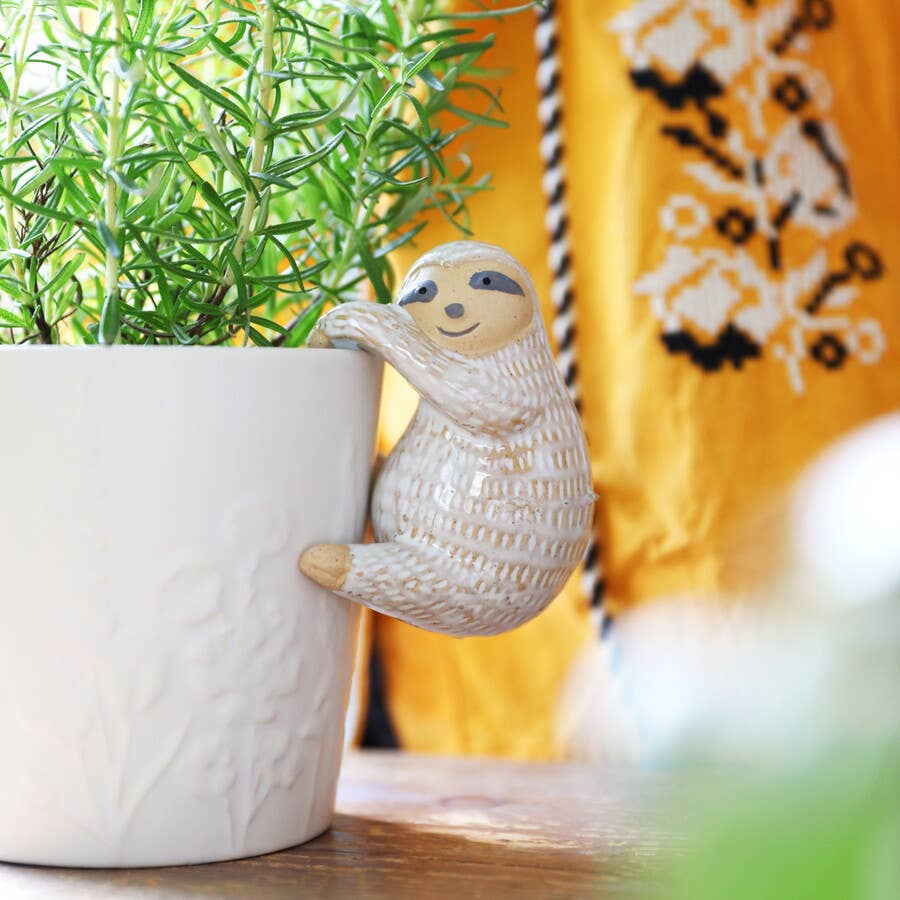 Lisa Angel - Wholesale Hanging planter - Sloth Planter Hanger1