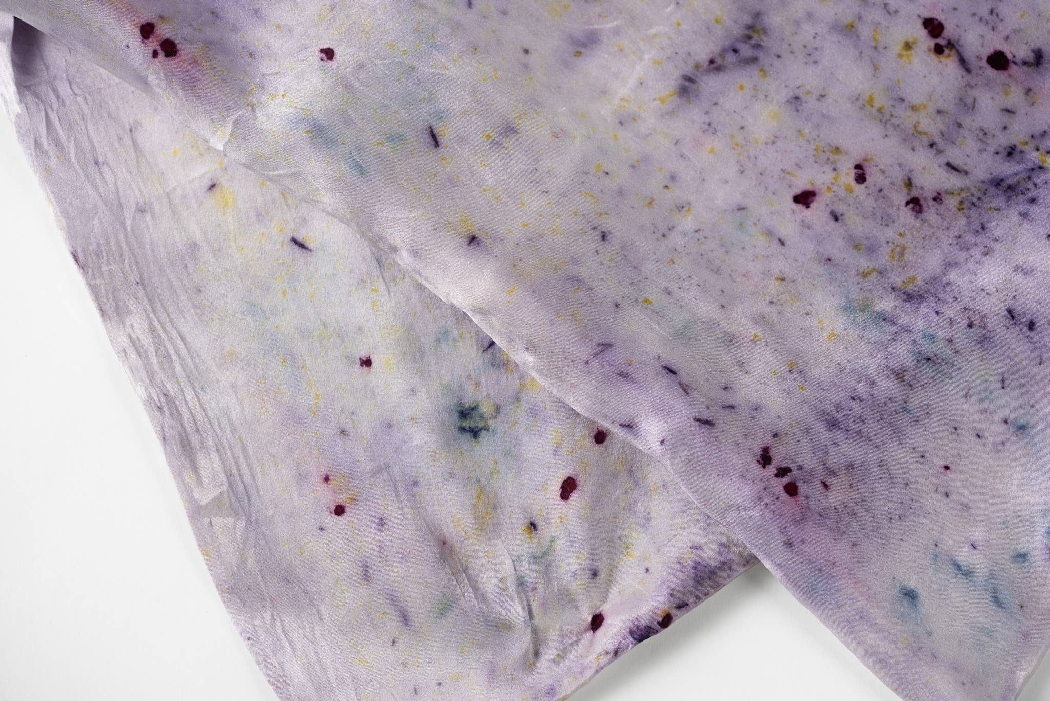DYE KWEEN - Wholesale Bedding Pillowcase/Sham - Abstract Botanically Dyed Silk Pillowcase8