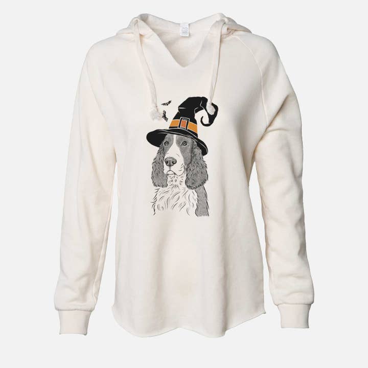 Witch Quincy the English Springer Spaniel - Sweatshirt à capuche Cali Wave pour la vente par Inkopious