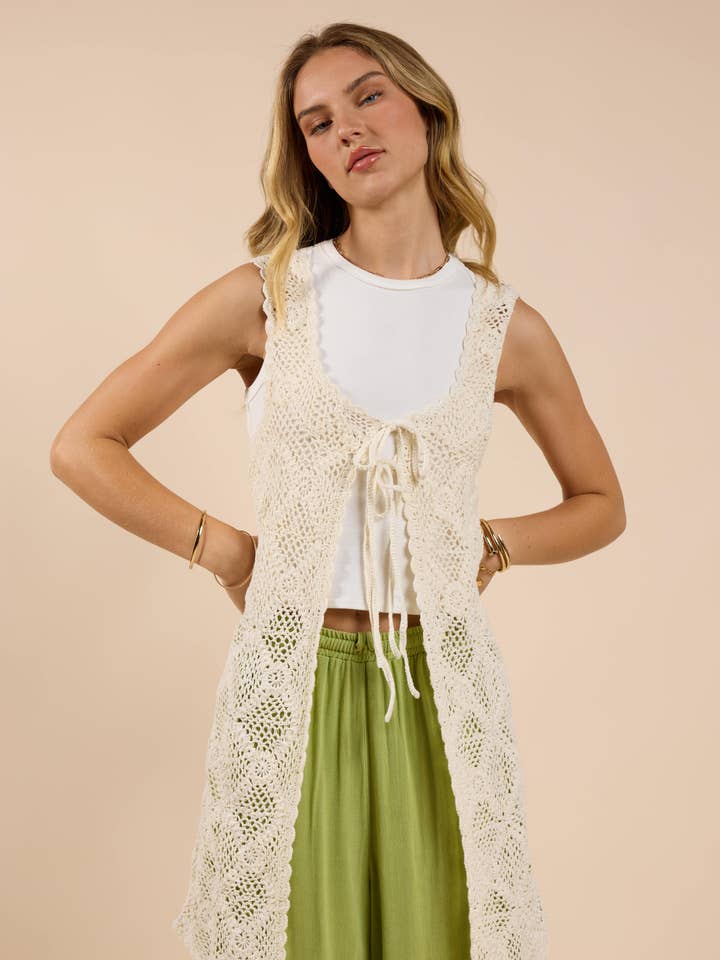 Cardigan à nouer devant en crochet "Fell For You" : CRÈME pour la vente par Sadie & Sage