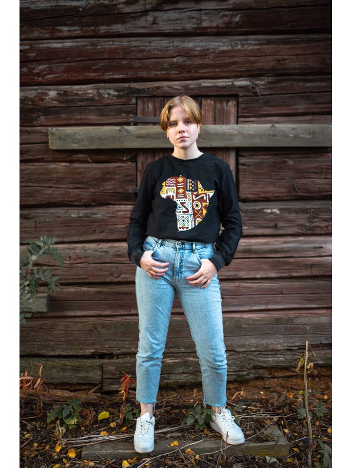 HEYBEAUTYCOLLECTIONS - Wholesale Graphic Sweatshirt - Women's - AWA UNISEX AFRICAN MAP SWEATSHIRTS1