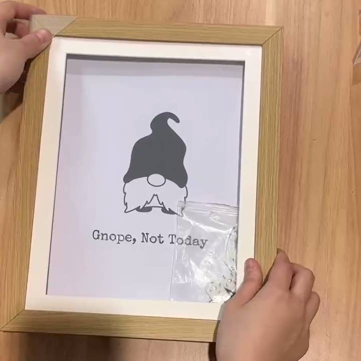 Witty Words - Cards and Wall Art - Wholesale Picture Frame - 4 in 1 Gnome & DIY Display with Storage - Frame Set10