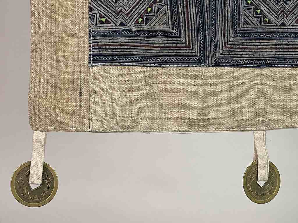 The Niger Bend - Vente Tapisserie/textile - Tenture murale décorative en lin avec tissu vietnamien tribal hmong vintage2
