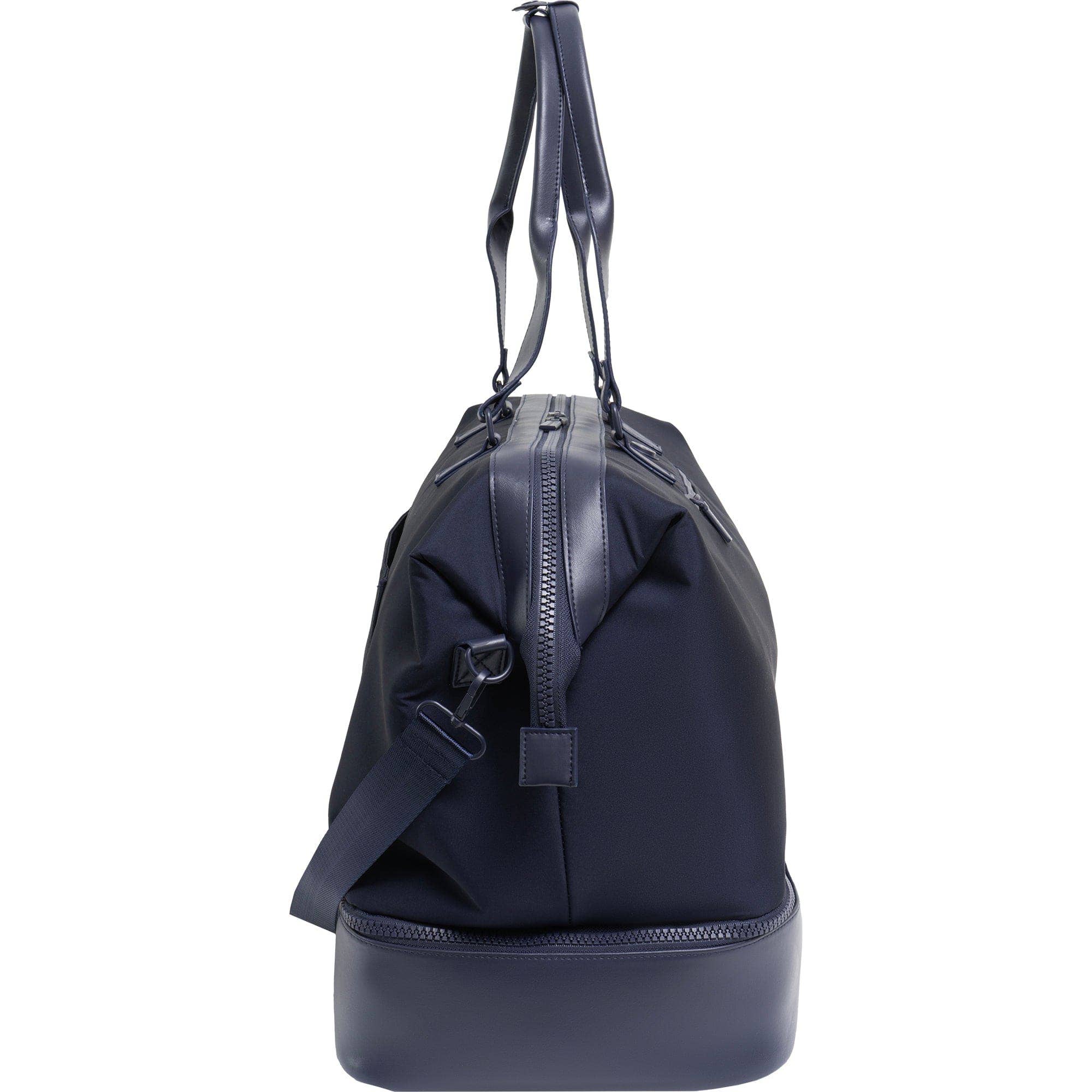 Magid - Wholesale Weekender Bag - Women's - Max Studio Sport Nylon & Faux Leather Drop Bottom Duffel Bag87