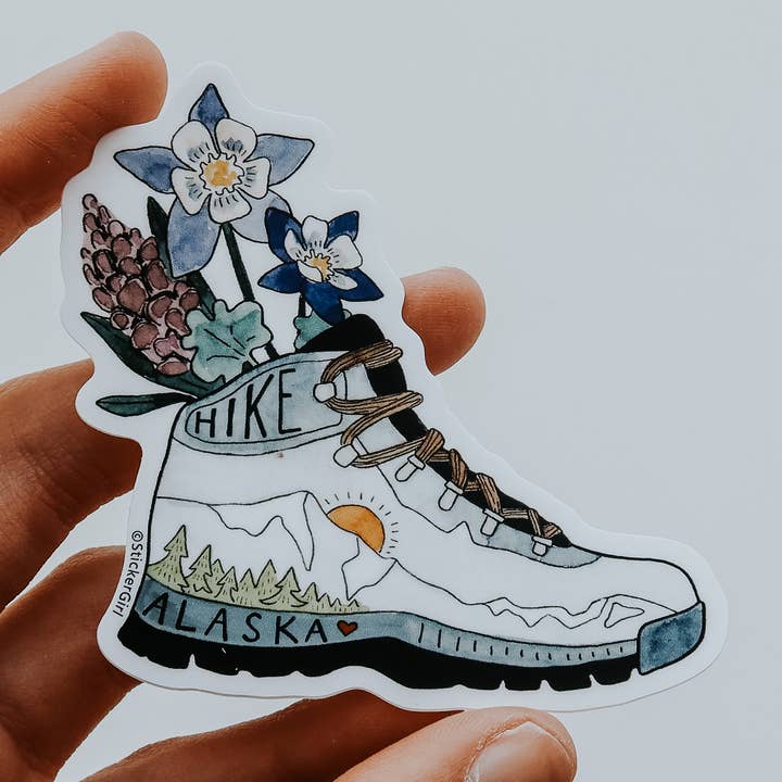 Autocollant en vinyle Fleurs de bottes de randonnée Alaska pour la vente par Sticker Girl