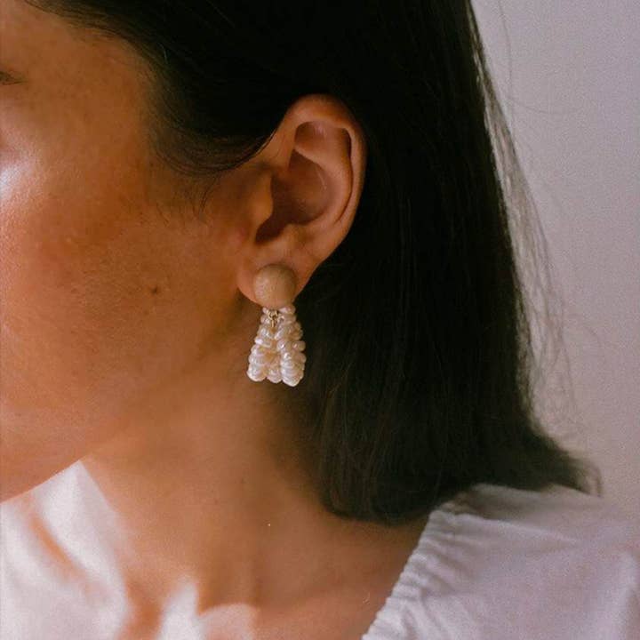 Sophie Monet - Wholesale Dangle Earrings - Pearl Cluster Earring1