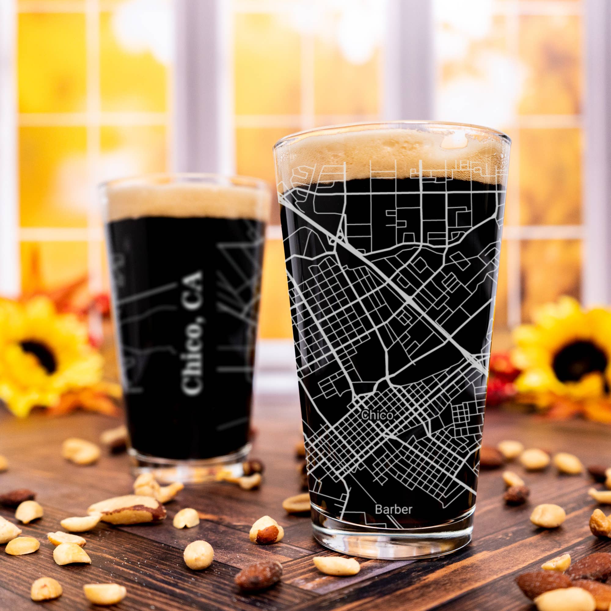 Blue Ridge Mountain Gifts - Wholesale Beer Glass/Mug - Chico CA - Street Map - Engraved Pint Glass