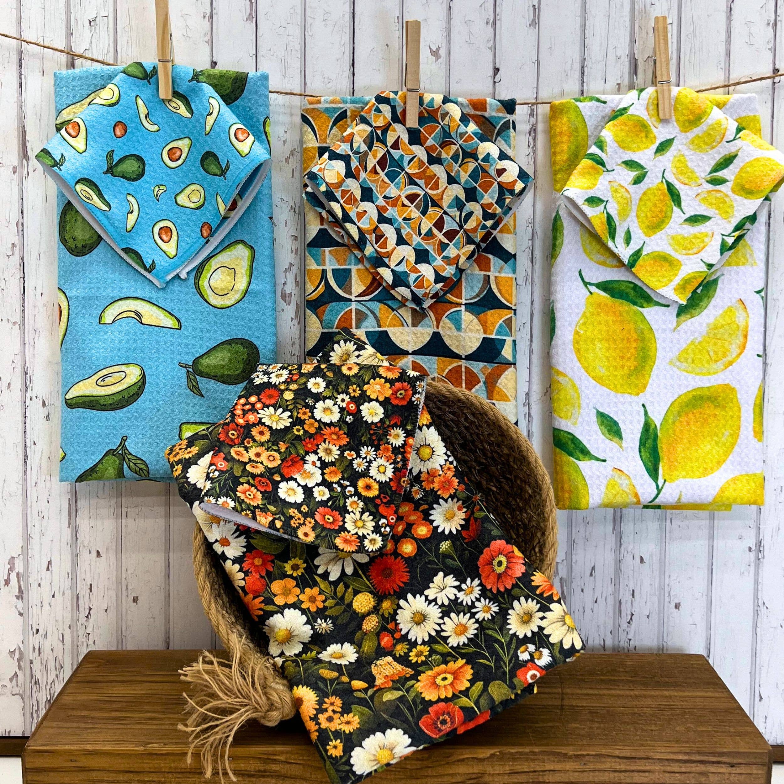 Driftless Studios - Wholesale Tea Towel - Scattered Flowers Waffle Kitchen Tea Towels2