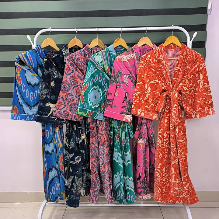 The Eastern Loom - Wholesale Robe - Unisex - Assorted Velvet House Robe Kimono Unisex Cotton Lined0