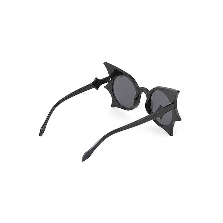 LA Jewelry Plaza - Wholesale Sunglasses - Women's - Bolted Bat Wing Iconic Oversize Sunglasses Set1