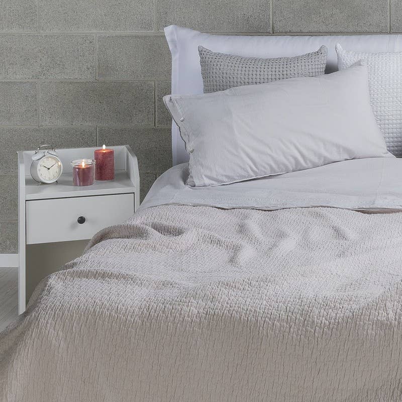 UNOCASADESIGN - Wholesale Deken - Vigo Stonewashed katoenen sprei met ruches16