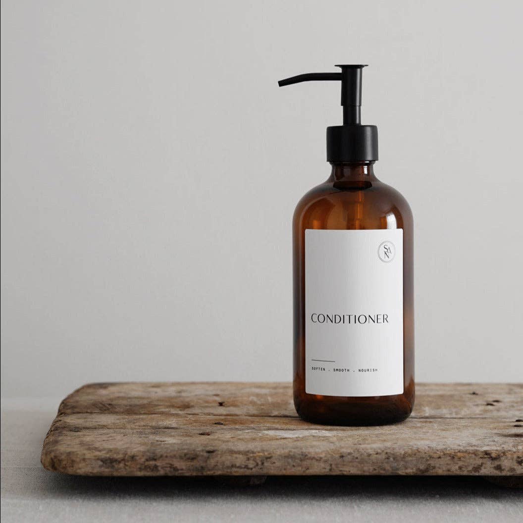 So At Nature - Wholesale Zeepdispenser/zeeppompje - Set van luxe dispenser voor bodywash, shampoo en conditioner - So At Nature3