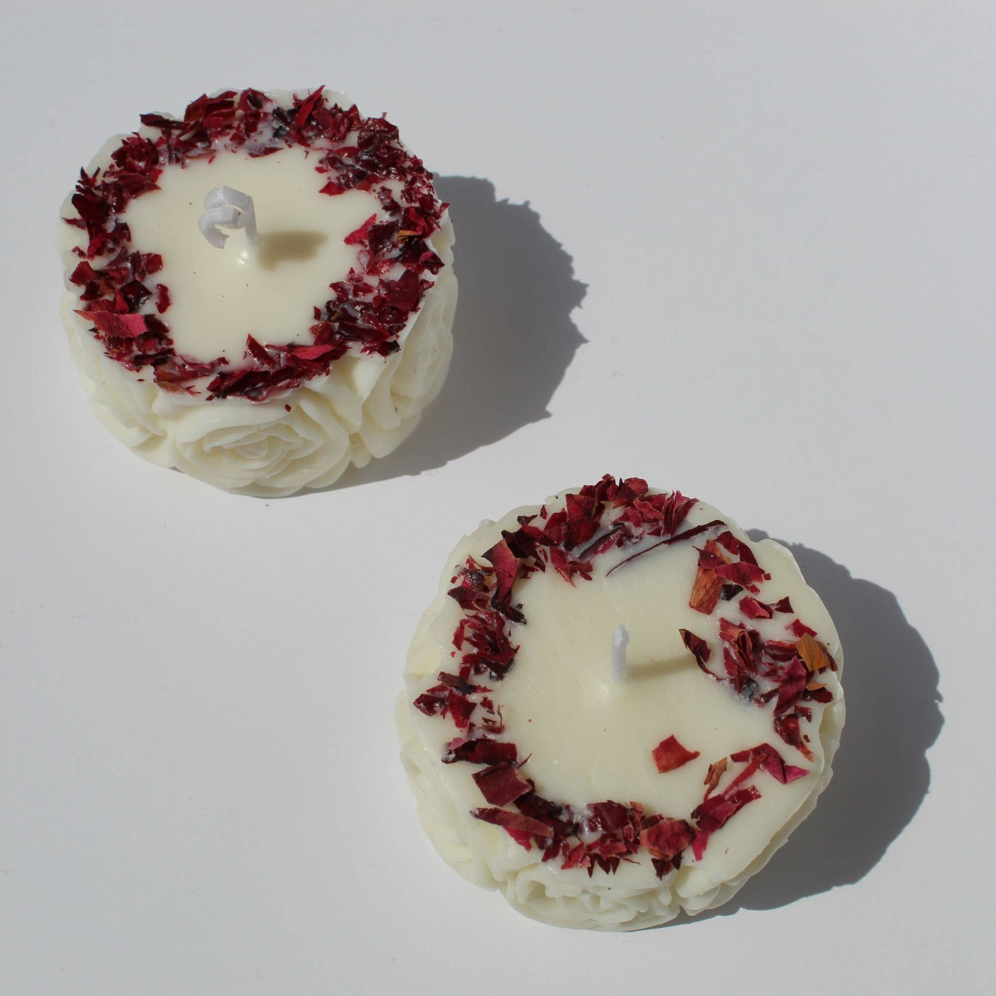 Prechi creations – Großhandel Geschenkkerze – Rose Curvy - Teelichtkerze1