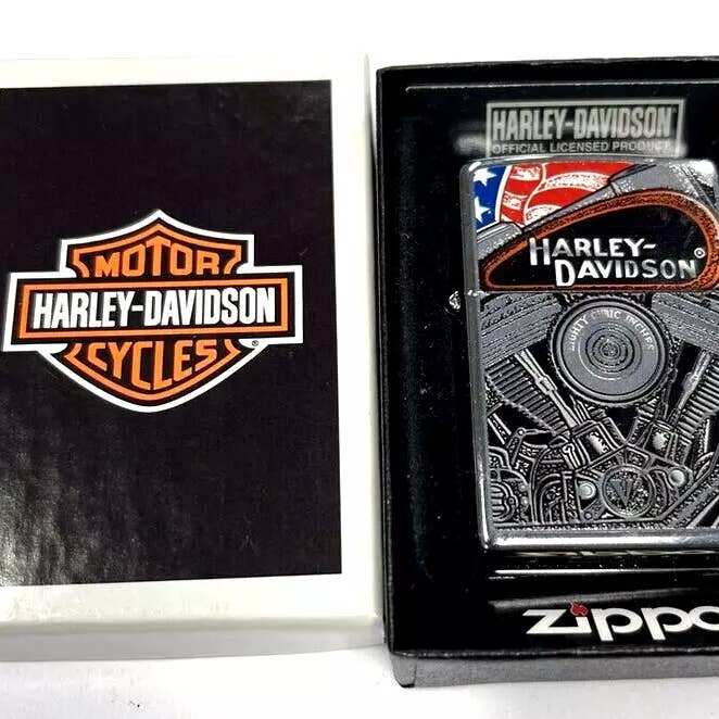 2011 Polished Chrome Harley Davidson Motorcycle Engine Zippo for wholesale by Lighter King