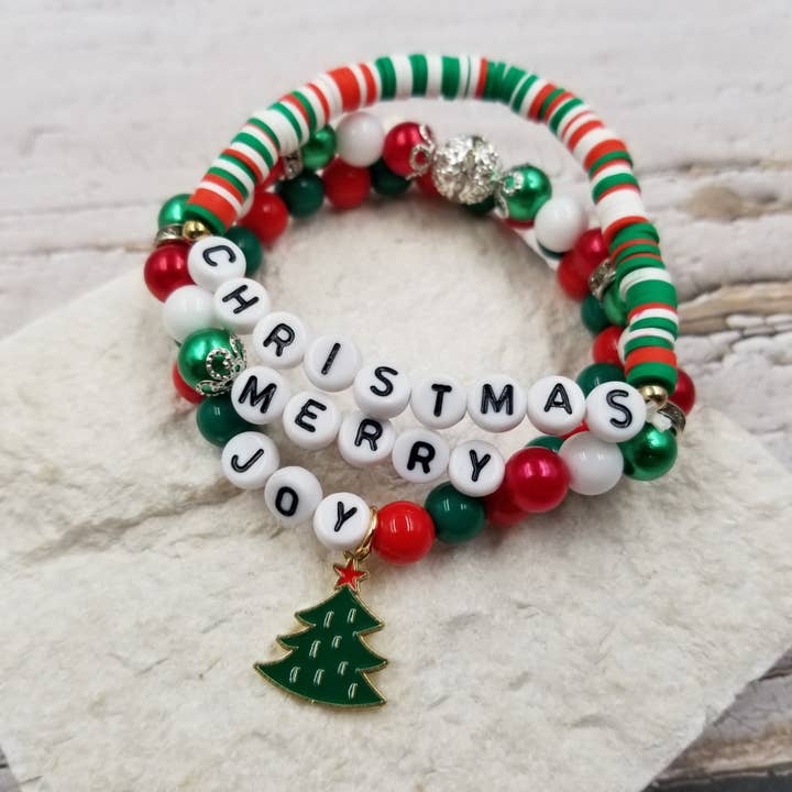 Treasure Wholesale - Wholesale Jewelry Set - JOY Christmas Merry Clay Bracelet Set