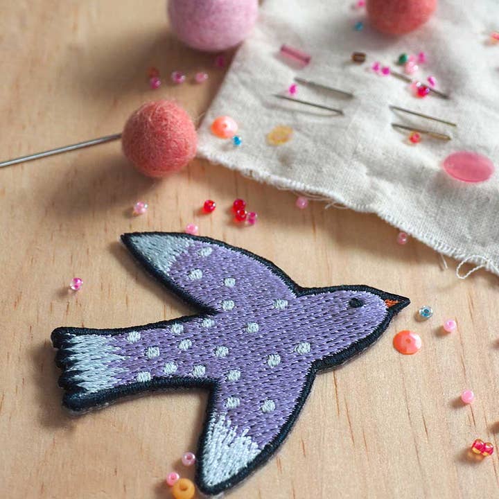 mini labo - Wholesale Patch - Embroidered iron-on patch with parma bird pattern1