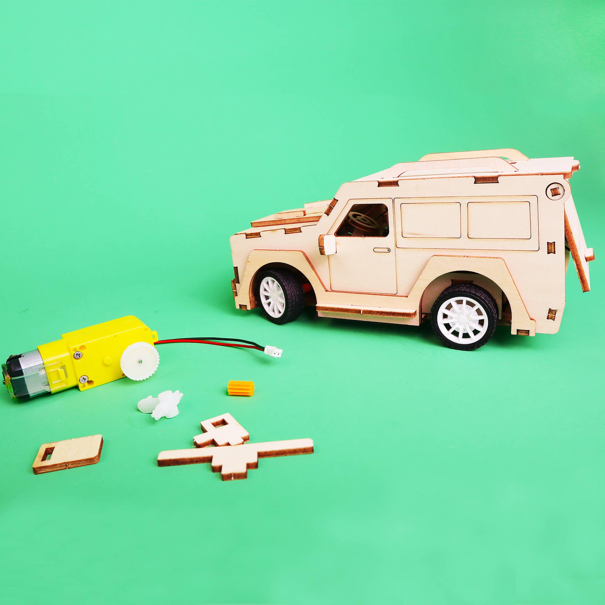 Kitsville - Wholesale DIY Craft Kit - Kids - 2.4 GHz Remote-Controlled SUV RC Car DIY Kit, STEM Toy3