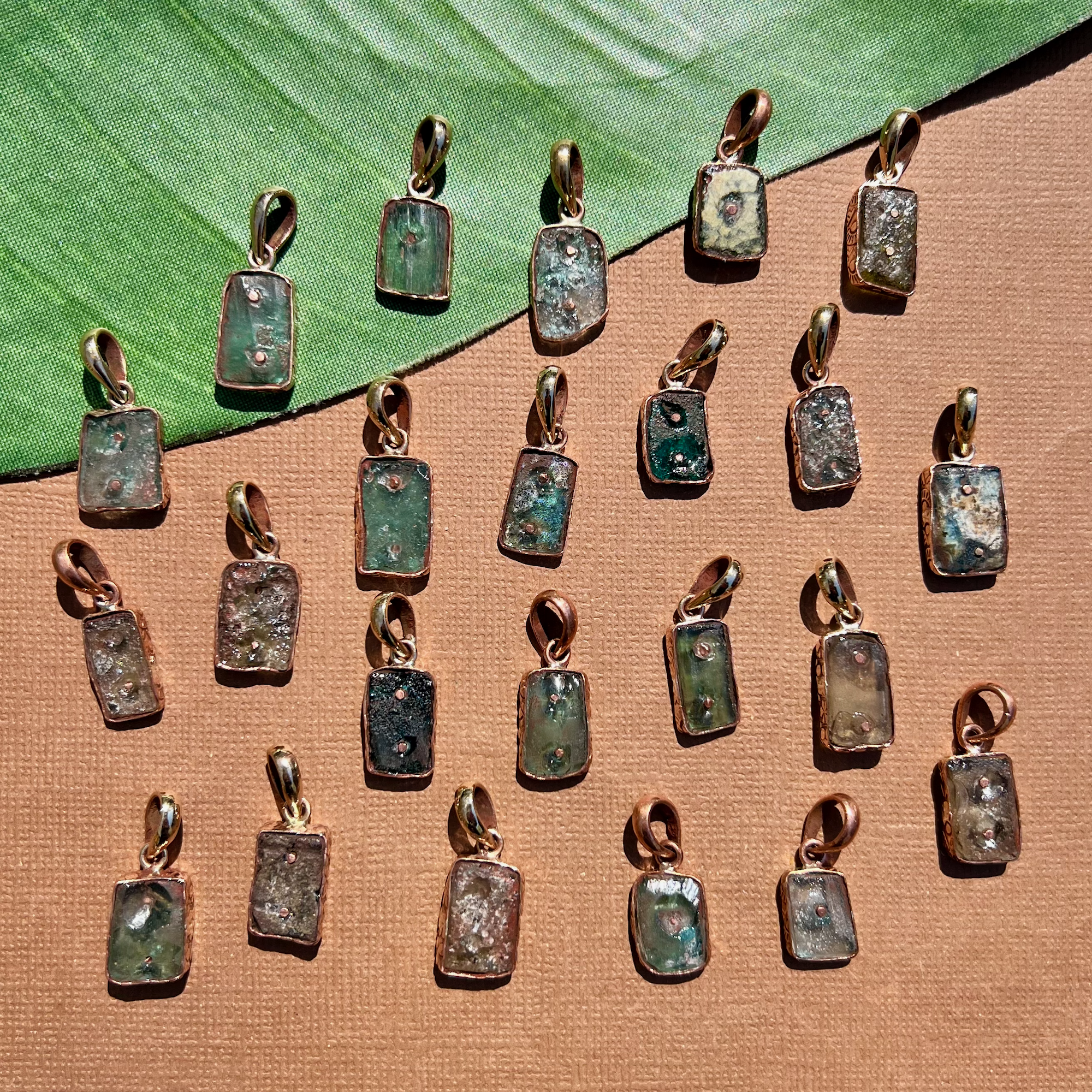 Bead Goes On – wholesale Beads – Silk Road Roman Glass Pendants Rectangle Set in Copper1
