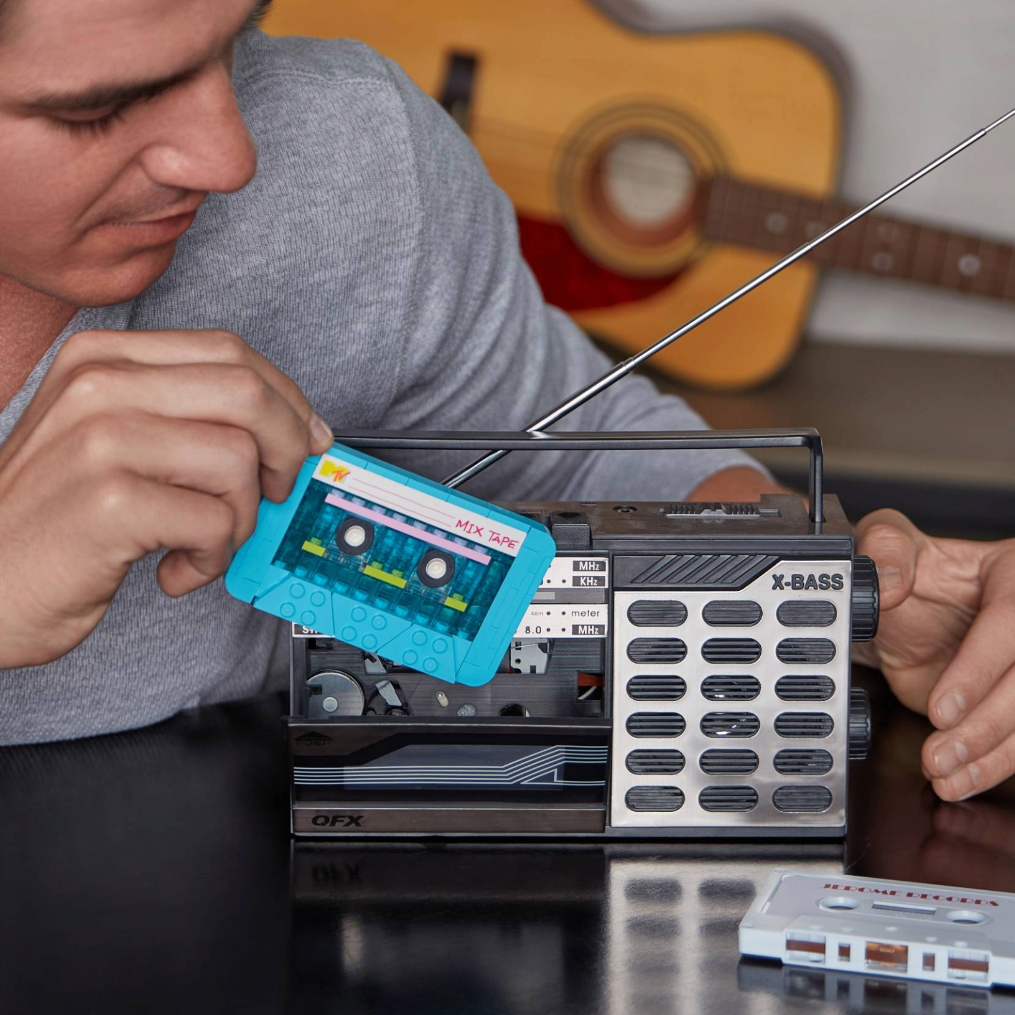 Brickcraft - Wholesale Building Set - Kids - MTV Cassette Tape Brick Building Set5