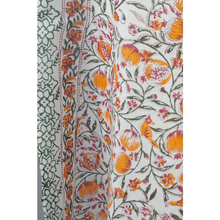 Pareo sarong para playa con diseño de aves y frutas para venta al por mayor de Kantha Decor