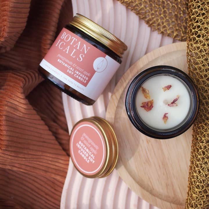 The Path to Beauty - Wholesale Travel candles - Botanicals Mini Candle ~ Pomegranate & Sweet Apple1
