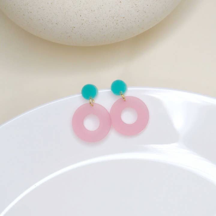 Niemalsmehrohne - Vente Boucles d'oreilles pendantes - Boucles d'oreilles Colorblock Circle en turquoise et rose glacé