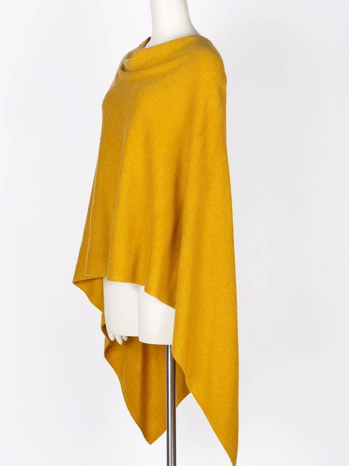Dolma – wholesale Poncho - Dam – Cashmere Poncho Lotta Gul