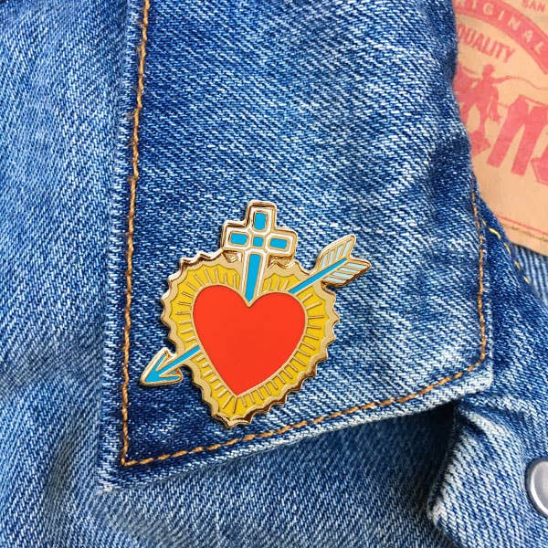 THE FOUND - Wholesale Lapel Pin/Button - Sacred Heart with Cross Pin