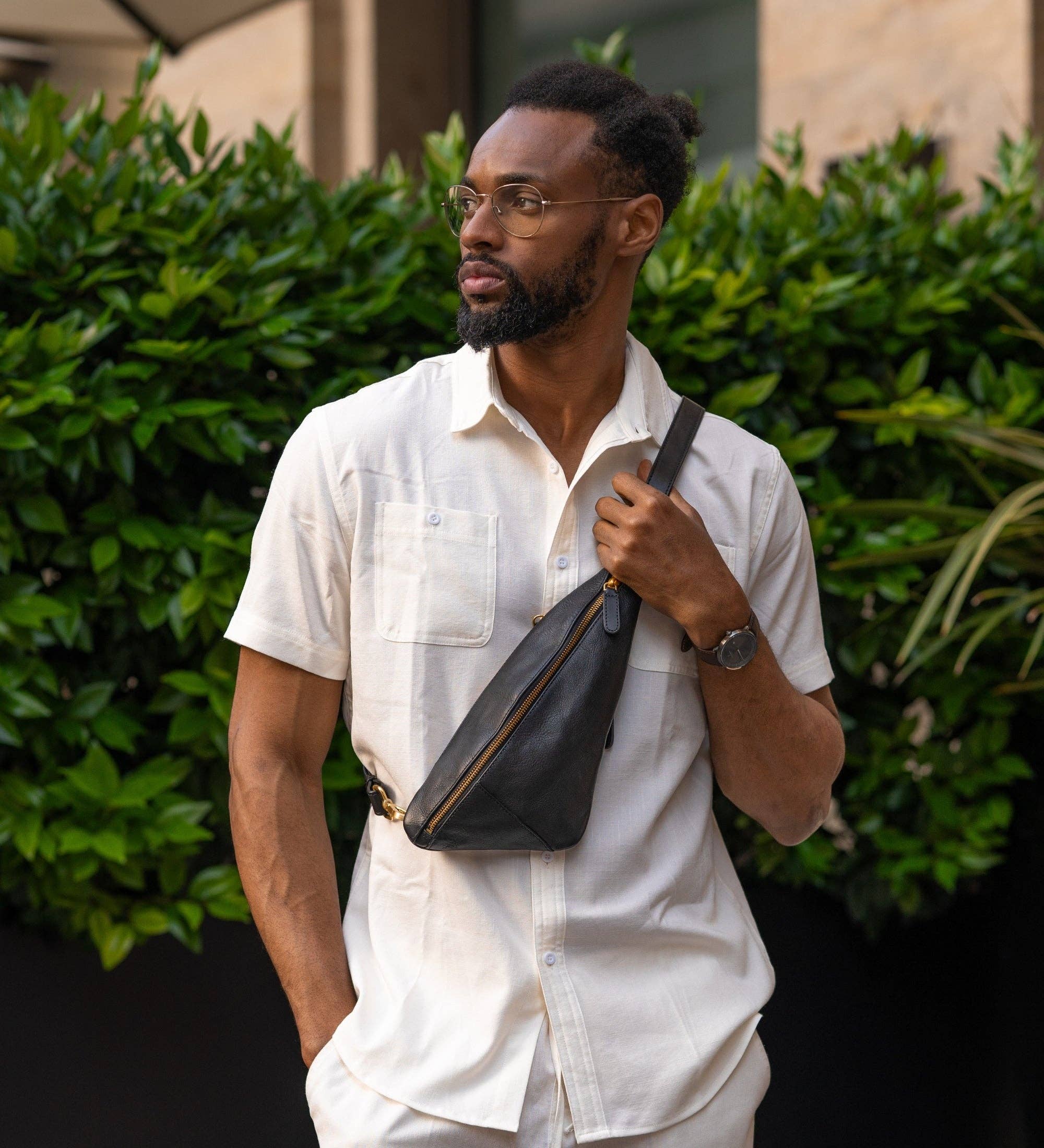 Time Resistance – wholesale Crossbody bag – Women's – Leather Chest Bag – Tales of the City14