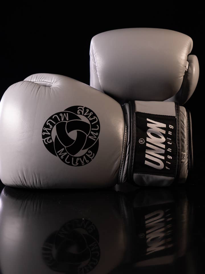 UNION fighting Muay Thai Premium Leather Boxing Glove Grey for wholesale by UNION fighting