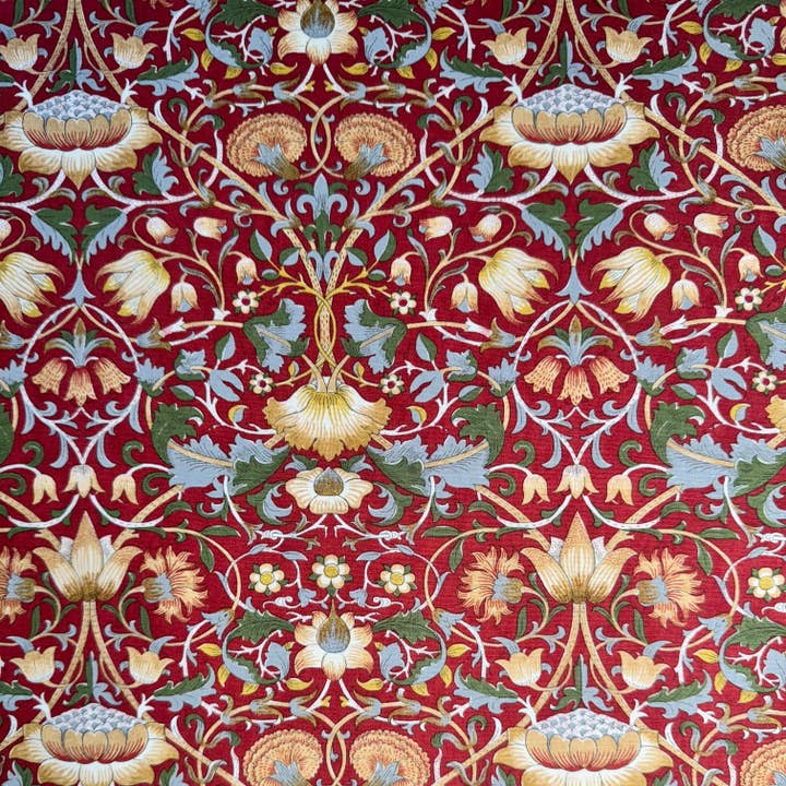 Urlaub: Lodden - Karmesinrot (Morris & Co.) für den Großhandel von Cookie & the Dude